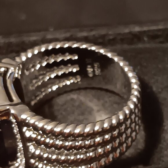 David Yurman Sterling Silver Wheaton Ring 16x12mm Black Onyx and Diamonds Size 6 - Picture 3 of 7